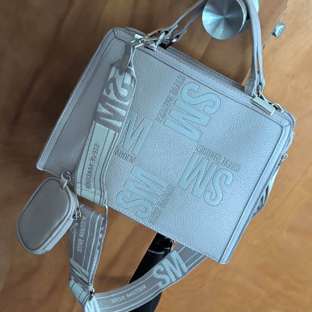 Steve Madden Light Gray Crossbody Bag